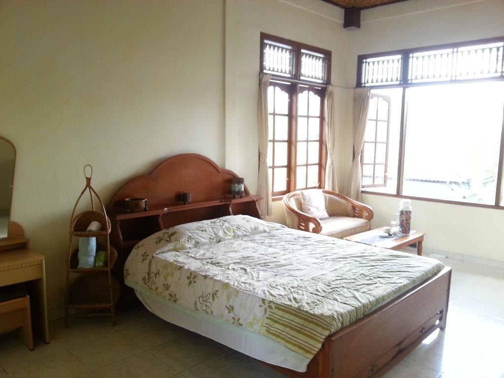 Runa Guesthouse Ubud Kamer foto